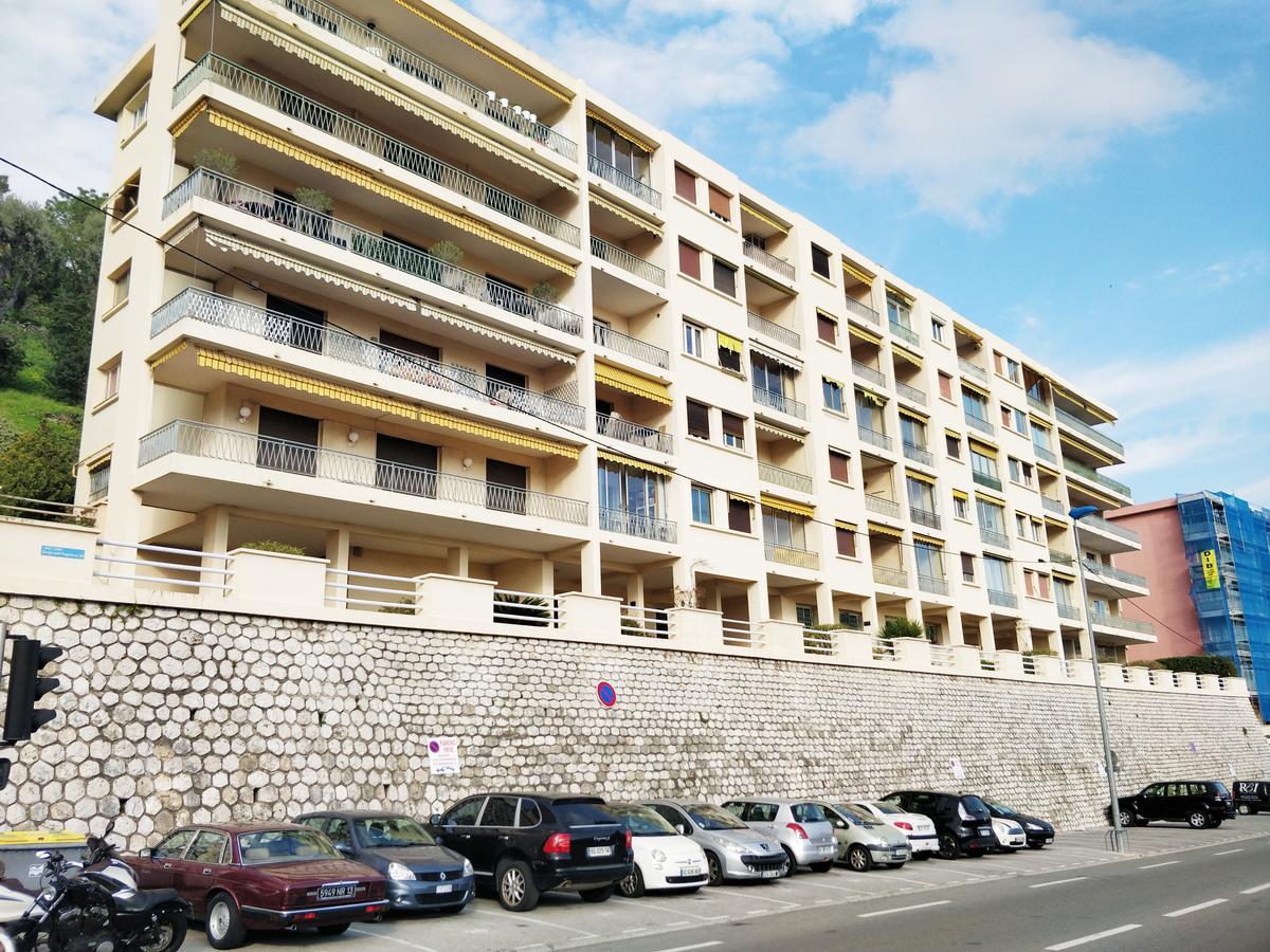 Vintage Flat Overlooking Villefranche Bay Apartment Exterior foto