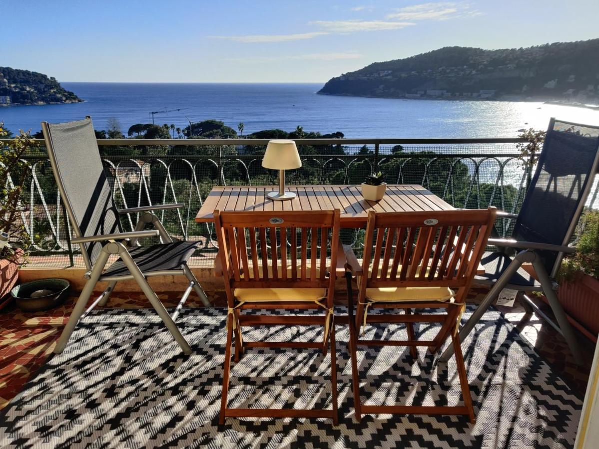 Vintage Flat Overlooking Villefranche Bay Apartment Exterior foto